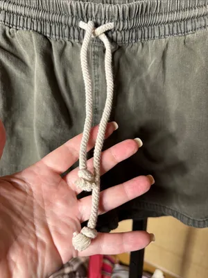 Aerie Olive Green Woven Pull-On Dolphin Shorts Size Small thumbnail 5