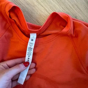 Lululemon Swiftly Tech Long Sleeve 2.0 Warm Coral thumbnail 4