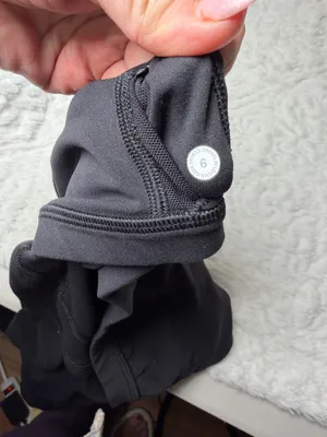 Lululemon size 6 Align crop tank  thumbnail 4