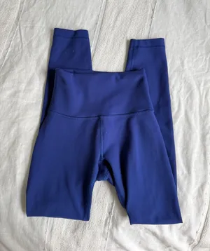 NWOT Lululemon Blue Align Leggings thumbnail 1