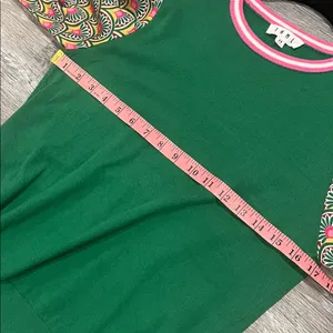 NWOT - THML Boho Green Blouse Pattern Sleeve Urban Boho Top thumbnail 4