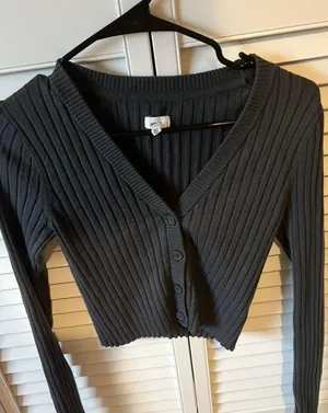 Cropped Sweater thumbnail 1