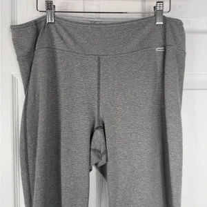 Sz XL Patagonia Capilene Gray Skinny Leg Athletic Pants $99 MSRP thumbnail 4