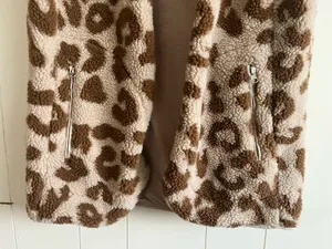 Leopard print vest (Size M) thumbnail 6