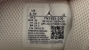 Air Jordan 1 Low SE Craft GS 'Pale Ivory' thumbnail 7