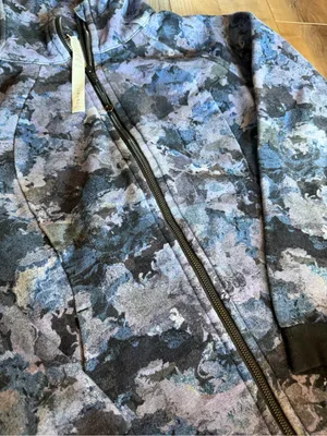 Lululemon Scuba Full Zip Hoodie Screen Camo Multi Size 10 NWOT RARE thumbnail 6