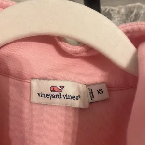 EUC Vineyard Vines Pink 3/4 Zip XS Cute! thumbnail 4