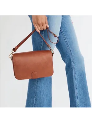 Madewell Transport Flap Shoulder Bag English Saddle leather crossbody thumbnail 12