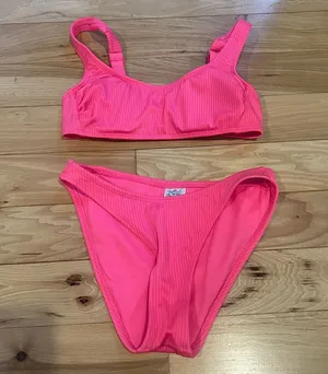 Wild Fable Hot pink bikini! Size XS! thumbnail 1