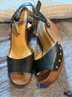 Lucky Brand Black Leather Studded Wedge Sandals thumbnail 2