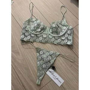 For Love & Lemons Bra Size L Mint‎ Green Floral Lace Sequin Underwire SKBR1581 thumbnail 2