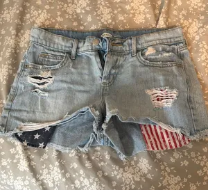 Old Navy Jean Shorts thumbnail 1