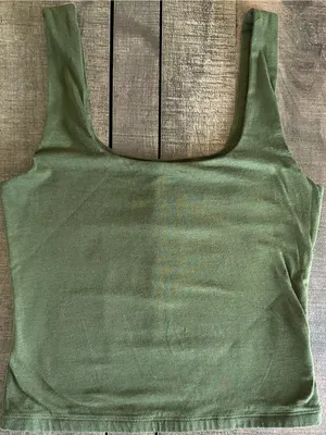 Old Navy Olive Green Crop Tank Top Women's XS Stretch Cotton Sleeveless Casual thumbnail 2