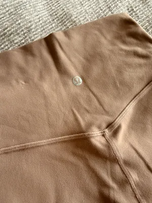 Lululemon Align High-Rise Short Taupe 4” Size 4 thumbnail 7
