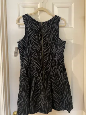 Dress thumbnail 3
