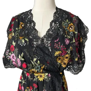 Alice + Olivia Adele Black Floral Silk Blend Lace Trim Midi Wrap Dress Size 2 thumbnail 3