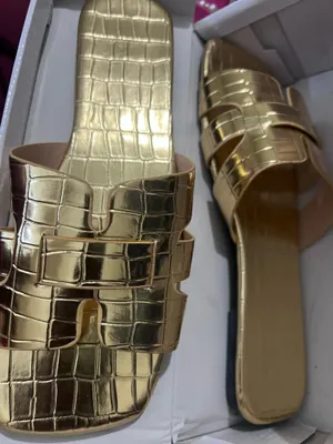 SheIn Gold Sandles thumbnail 1
