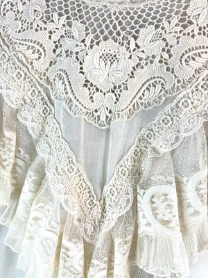Jessica’s Gunne Sax 11 Vintage Victorian Style Cream Lace Yoke Ruffle Blouse thumbnail 3