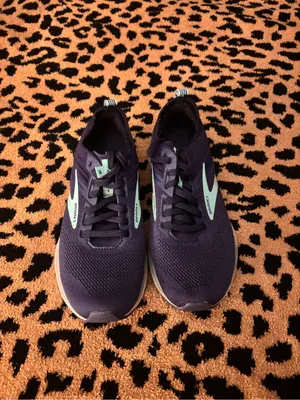 Brooks Women's Navy Running Sneakers with Light Aqua‎ Swoosh thumbnail 3