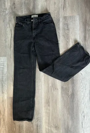 Abercrombie High-Rise Jeans Black thumbnail 1
