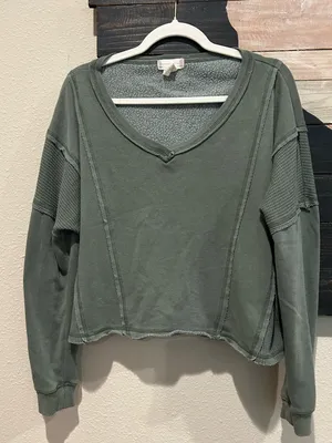 Altar'd State Green Raw Hem Waffle Knit Pullover Oversized Cropped Sweatshirt thumbnail 1
