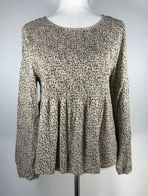 Urban Romantics Womens Long Sleeve Cheetah Print‎ Blouse Size L Smocked Peasant thumbnail 1