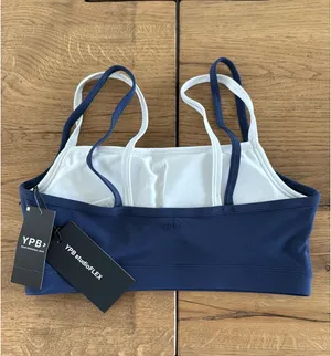 YPB Abercrombie sports bra and shorts thumbnail 6