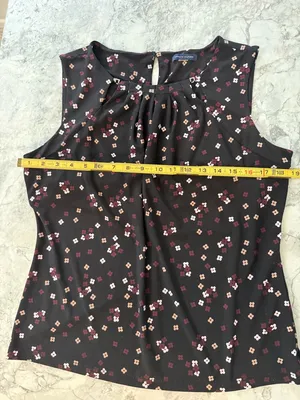 Tommy Hilfiger Black Floral Sleeveless Keyhole Top - Pink & Burgundy Blooms Sz M thumbnail 5