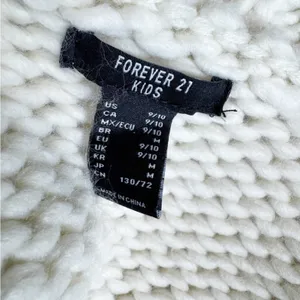 Forever 21 Cherry Chunky Knit Cardigan Sweater Size XS Women 9/10 KIDS thumbnail 8