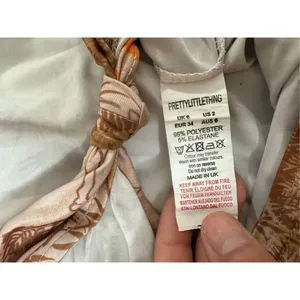 PrettyLittleThing brown crop top thumbnail 6