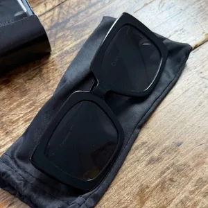 Quince Barcelona Polarized Black Oversized Sunglasses NIB‎ thumbnail 2