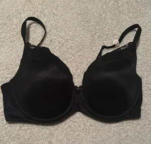 Victoria's Secret Lace Black Bra thumbnail 1