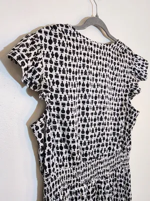Ryegrass White and Black Perfume Print Blouson Midi Dress Size Large thumbnail 5