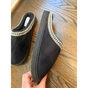 Sole Mates Women's Size 8 Slip On Black Slipper NEW thumbnail 5