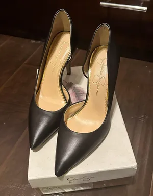 Black Stiletto Heels thumbnail 4