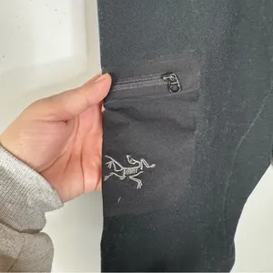 Arc’teryx‎ Black Baselayer Leggings Size Small thumbnail 3