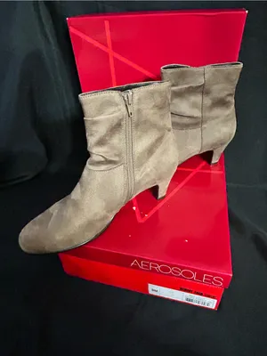 Aerosoles Red Light Taupe Fabric Mid-Heel Ankle Boots Women’s 8M thumbnail 2