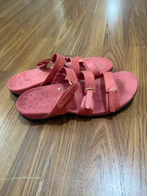 Vionic sandals pink snake skin textured three adjustable hook-and-loop straps 9.  thumbnail 3