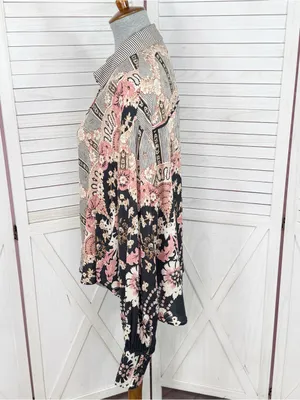 Free People Virgo Baby Floral Boho Oversized Button Up Shirt Black‎ Multi Medium thumbnail 4