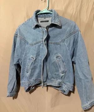 Brandy Melville very rare denim jacket thumbnail 1