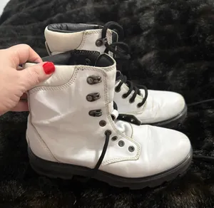 Sorel Lennox Lace STKD Boots 8.5 Combat Ankle Top Comfort NL4843-100 White thumbnail 1