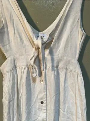 Storia Women's Size Medium Sleeveless Midi Dress White V-Neck Cutout Button Fron thumbnail 4