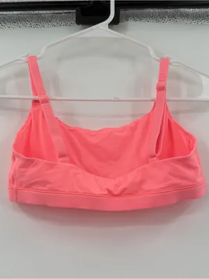 Skims medium sports bra pink thumbnail 2