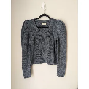 Universal Thread Sweater Dark Gray V Neck Puff Sleeve Knit Winter Size XS NWOT thumbnail 2