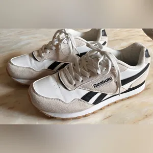 REEBOK Suede & Leather Classic Harman Double Sneakers Cream/Grey/Black‎ Size 8.5 thumbnail 2
