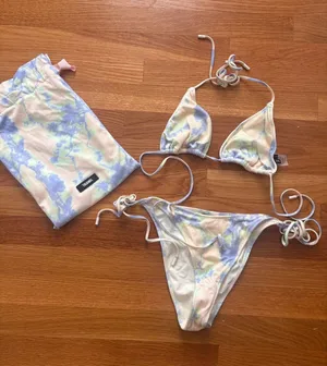 TRIANGL Tie Dye Bikini Swimsuit Set Swimwear‎ Pastel Blue Purple Pink XLARGE thumbnail 1