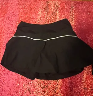boutique tennis skirt thumbnail 1