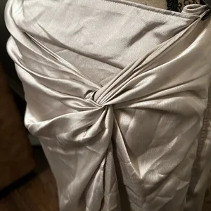 Abercrombie 74- NWT Knotted Elevated Satin Midi Skirt sz XL GOLDEN TONE thumbnail 15
