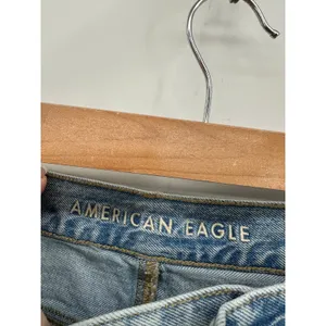 American Eagle Mom Jeans Size 14 L Light Wash‎ Distressed Cotton High Waisted thumbnail 5