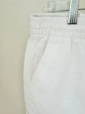 Old Navy White Drawstring Linen Blend 4” Shorts Size Large thumbnail 4